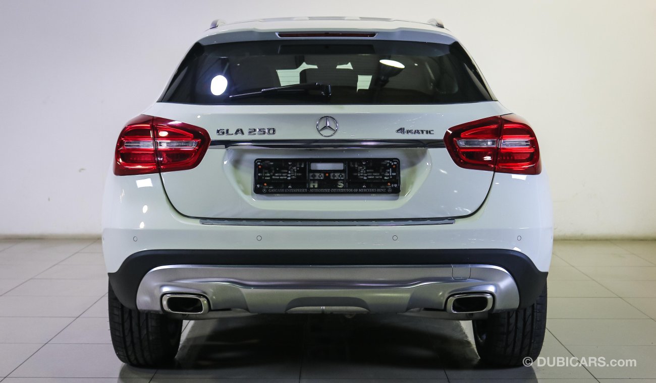 Mercedes-Benz GLA 250 4 Matic