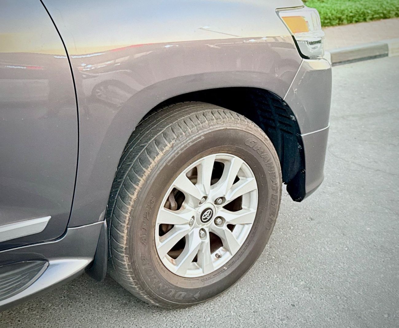 تويوتا لاند كروزر 2017 LHD VXR V8 Full Option Very Clean And Perfect Condition