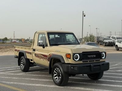 Toyota Land Cruiser Pickup 70