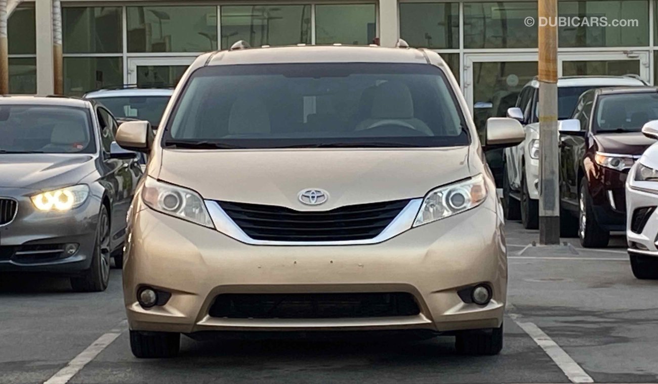 Toyota Sienna