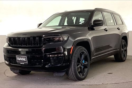 جيب شيروكي Limited Plus | National Day Celebration | شامل الضمان | 0 ﺪﻔﻋﺓ ﺃﻮﻟﻯ