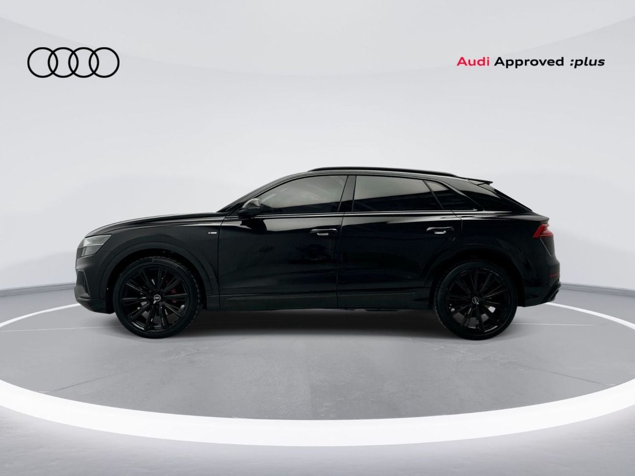 أودي Q8 55 TFSI quattro (340 HP) Crimson Red Edition (Ref# 053982)