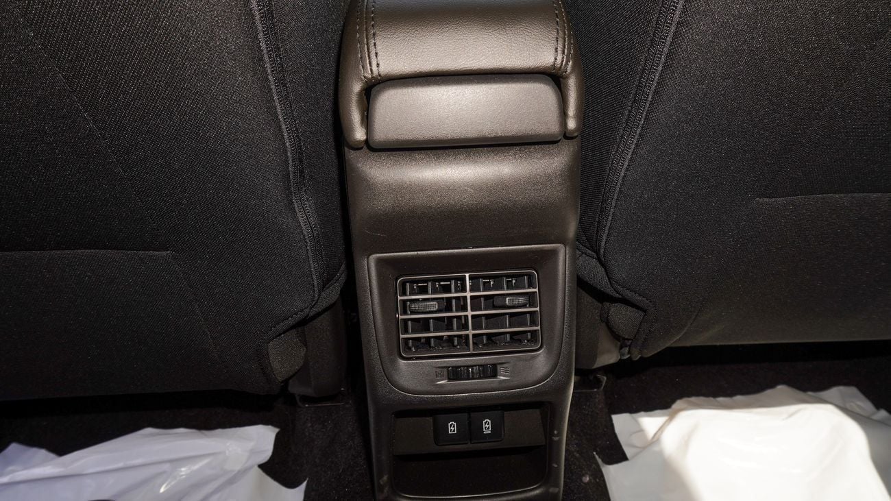 سوزوكي بالينو جديدة كلياً 2026 Suzuki Baleno GLX (N-BAL15-P-26-GLX-2) محرك 1.5 لتر | 5 ركاب | مواصفات أفريقية | لل