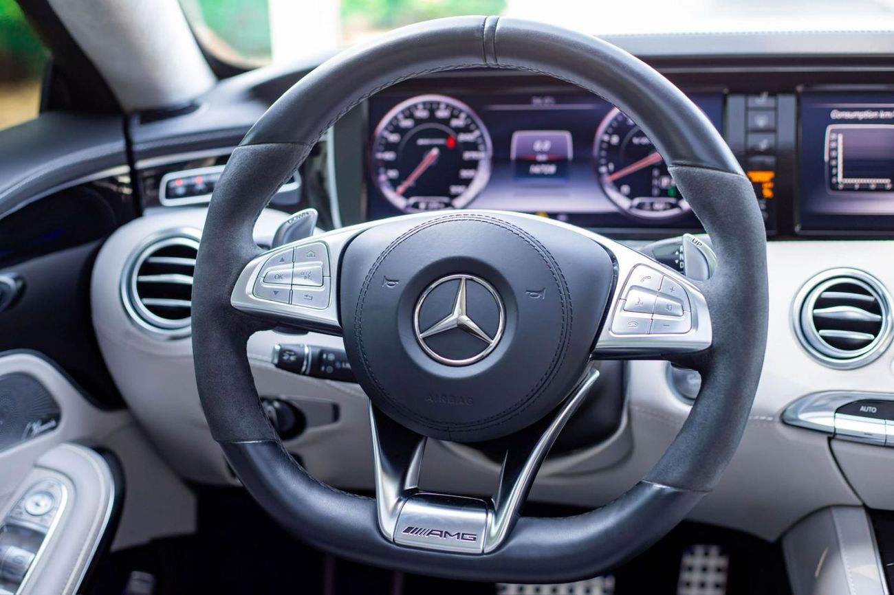 Mercedes-Benz S 63 AMG Coupe Mercedes-Benz S-Class S 63 4Matic