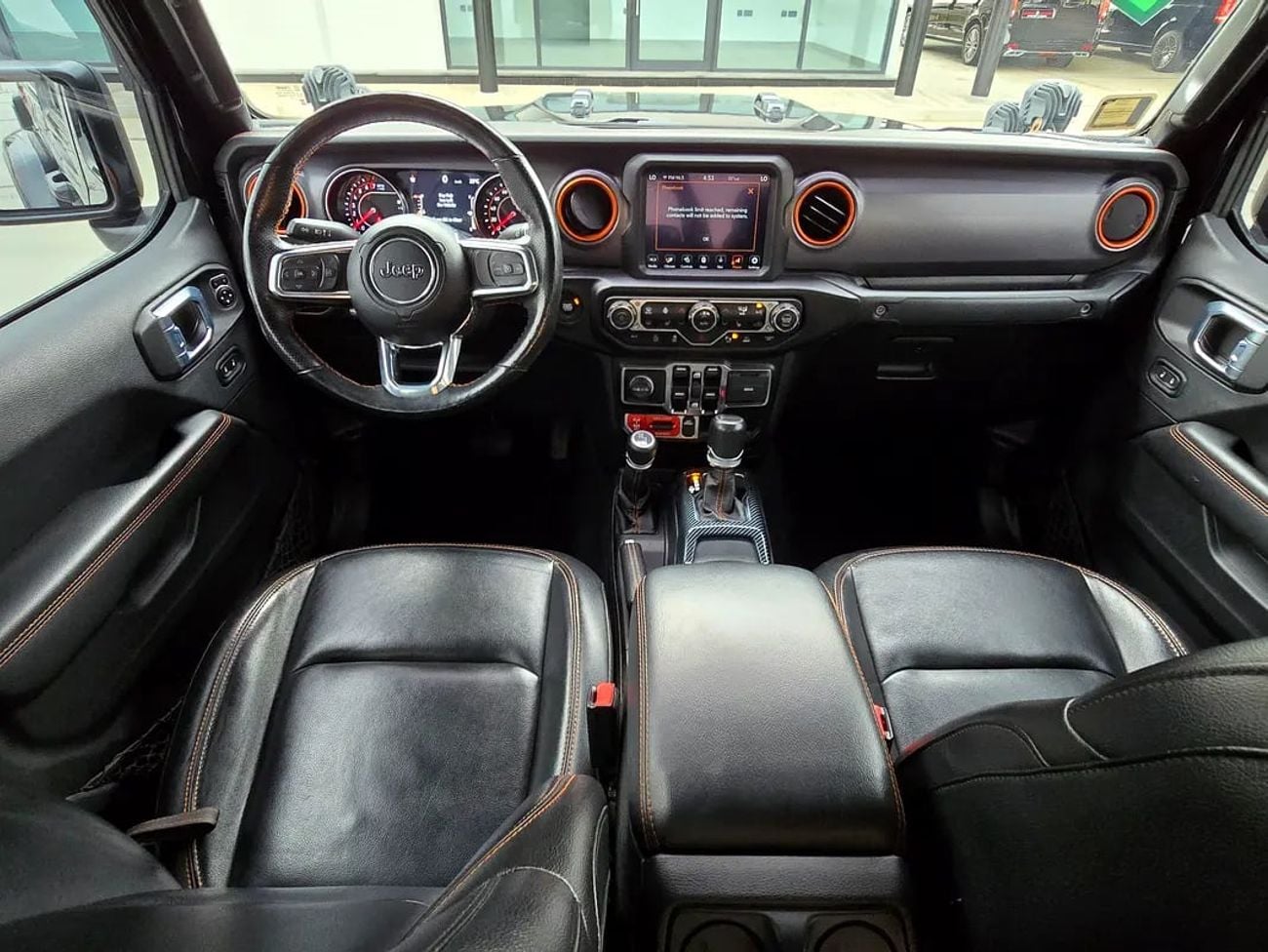 Jeep Gladiator MOJAVE (NON GCC) Mojave (Canadian Specs)