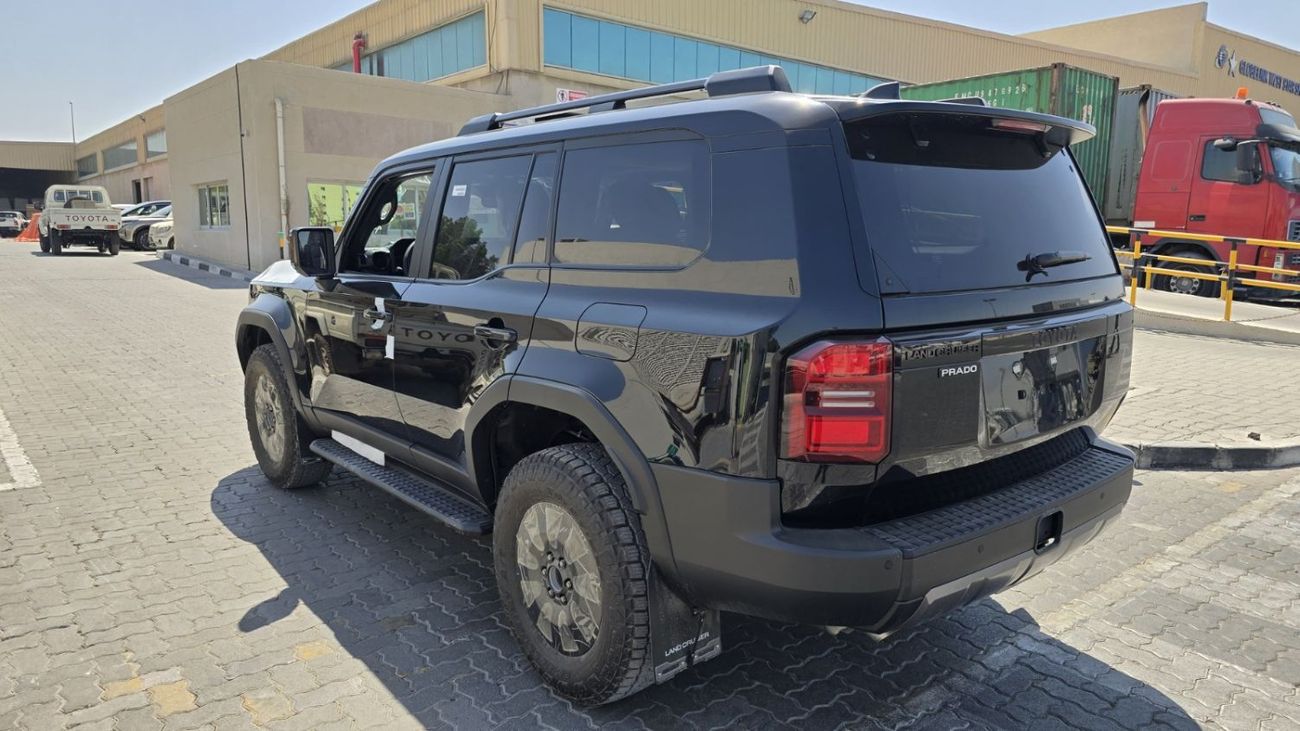 Toyota Prado 2.8L ADVENTURE DIESEL HIGH SPEC 7 SETAER (EXPORT TO WEST AFRICA ONLY)