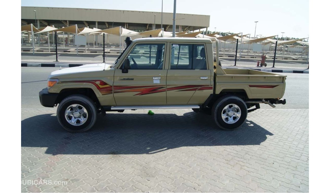 تويوتا لاند كروزر بيك آب 4.2L Diesel Double Cab Manual