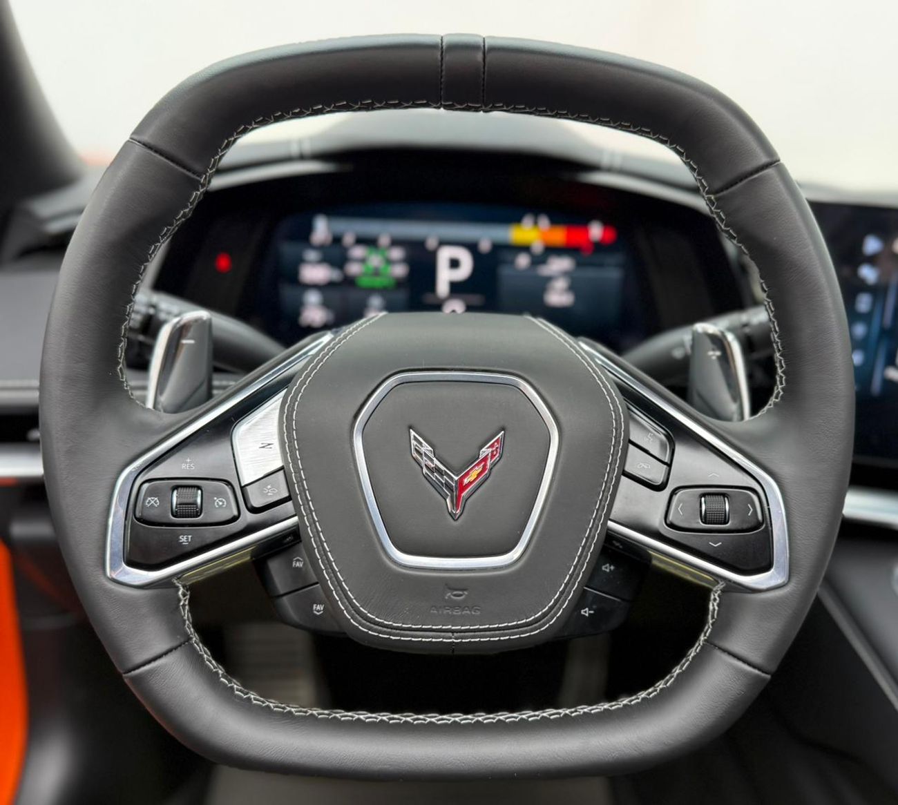 شيفروليه كورفت 2LT 6.2L (495 HP) Convertible 2025 Chevrolet Corvette Stingray ,Agency Warranty+Service Contract+Ser