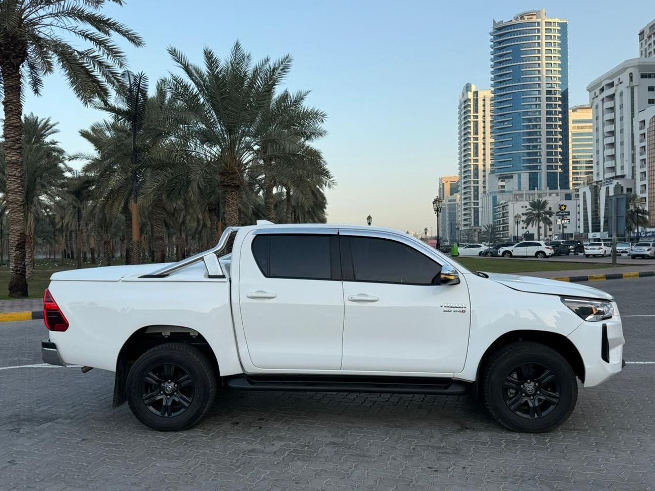 Toyota Hilux SR5 Right Hand Drive