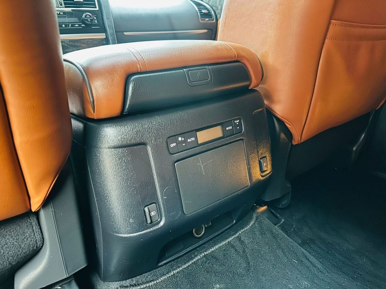 Nissan Patrol LE PLATINUM