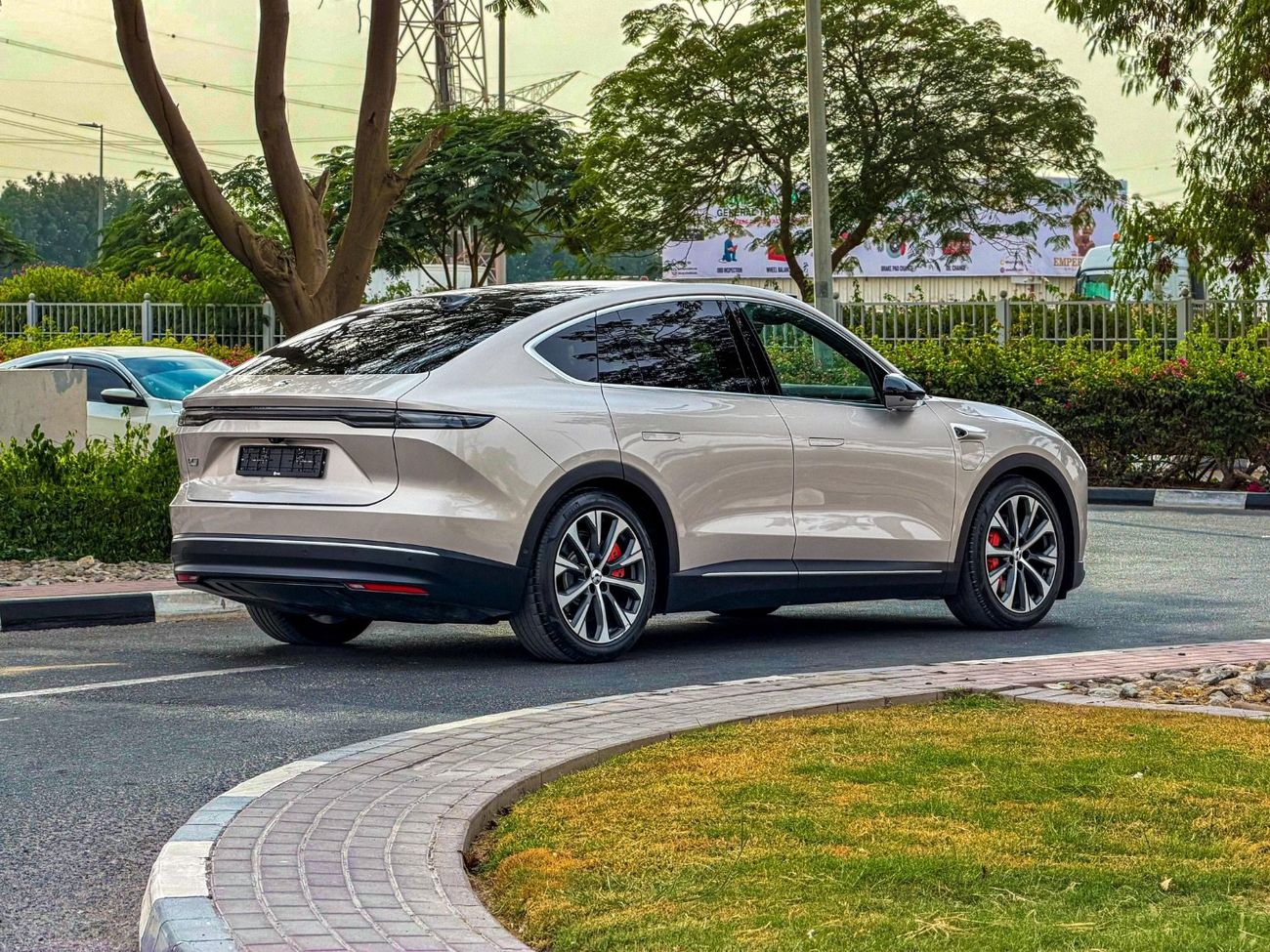 Nio EC7 2023 Used NIO EC7 Long Range | 100 kWh | 653 Hp | WLTC (635 Km) | Warranty