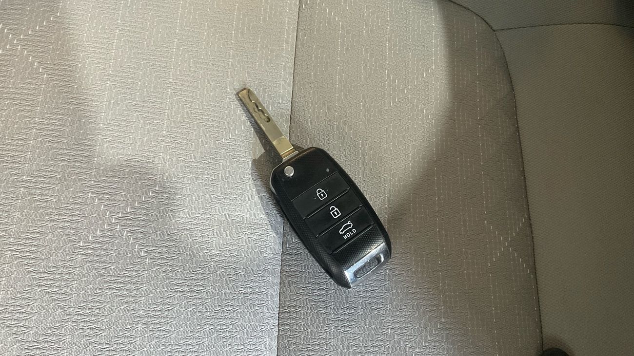 كيا ريو 1.4 LX AUTO | شامل الضمان | 0 ﺪﻔﻋﺓ ﺃﻮﻟﻯ