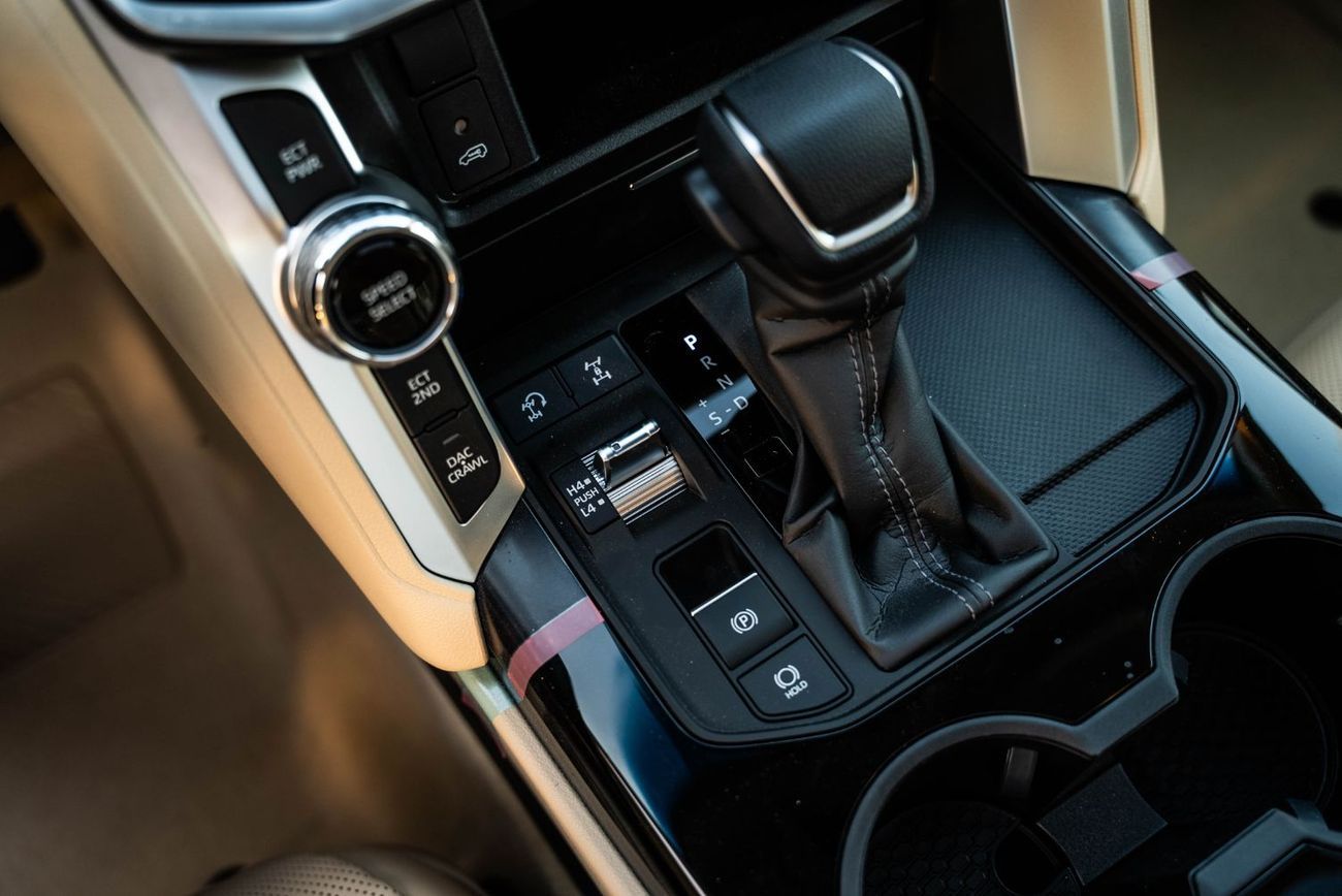 تويوتا لاند كروزر GXR 4.0L