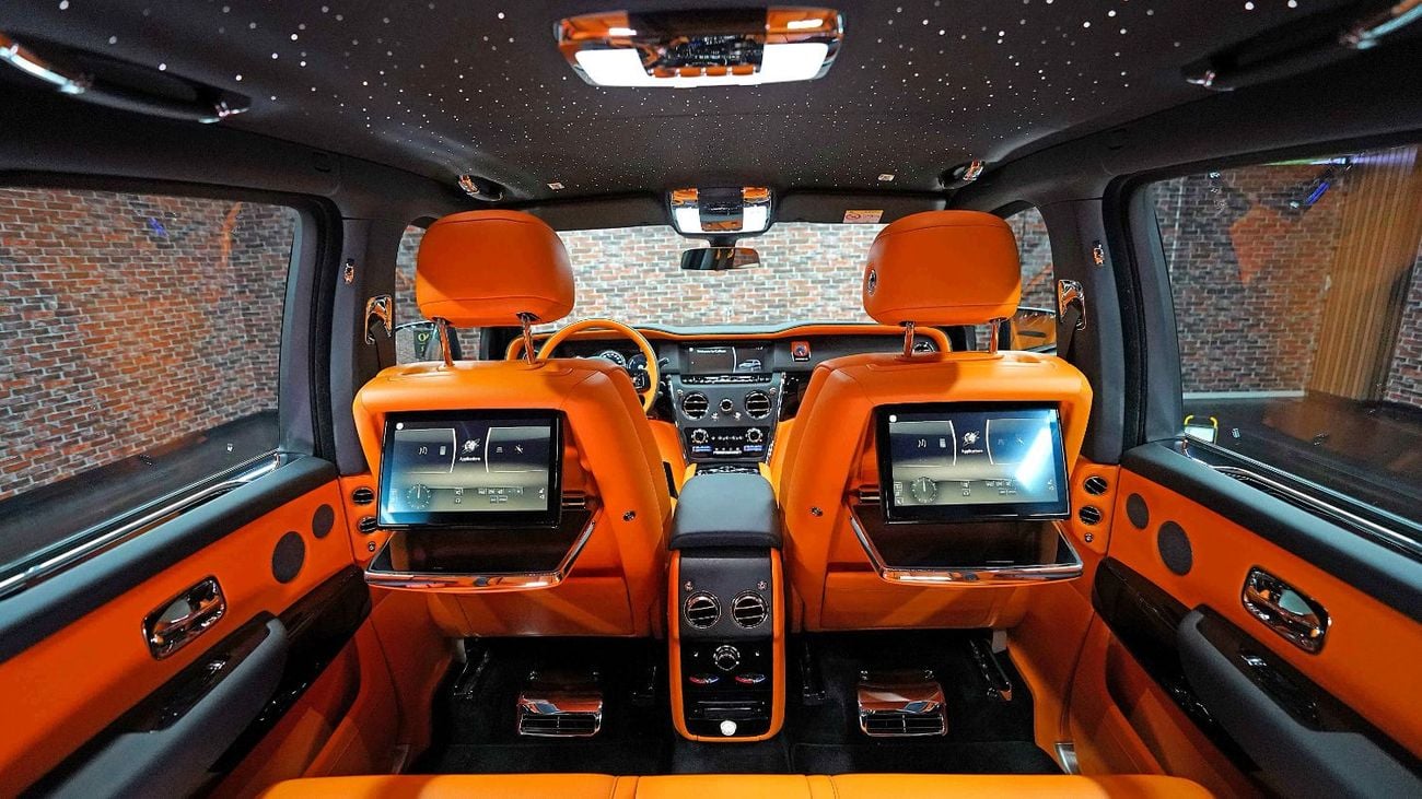 Rolls-Royce Onyx Cullinan | NEGOTIABLE PRICE | NEW | 2024 | V12 | 563 HP | 3-YEAR WARRANTY AND SERVICE