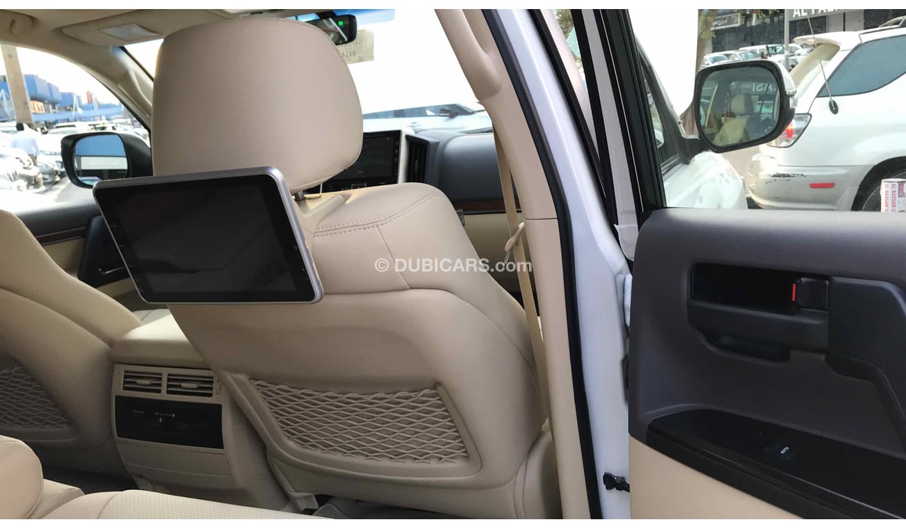 Toyota Land Cruiser GXRV 4,6