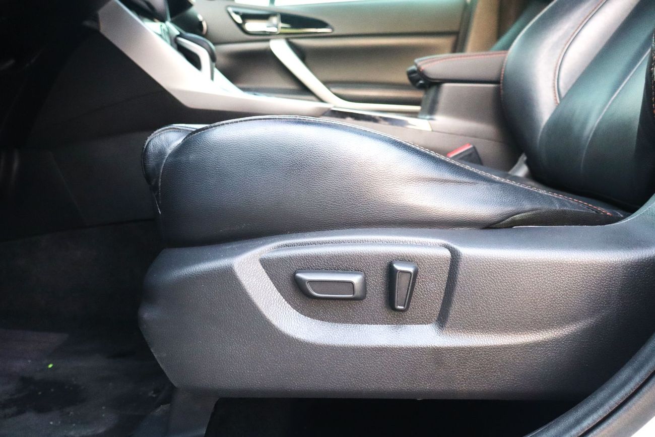 ميتسوبيشي إكلبس كروس GLS Full 1.5L