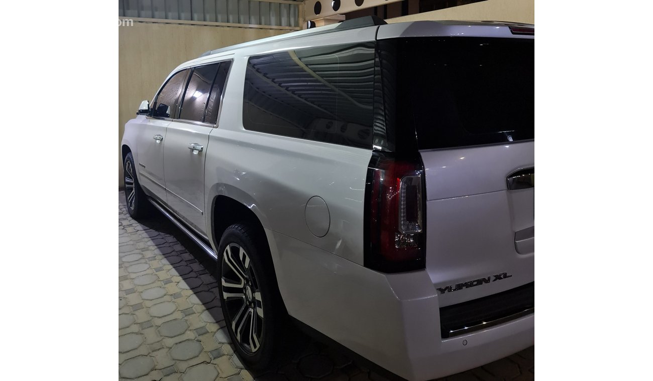 جي أم سي يوكون Denali XL