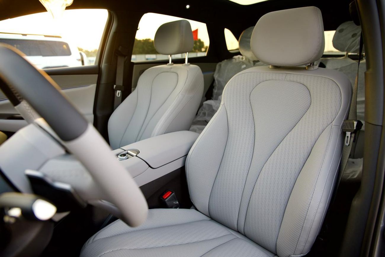 BYD Sealion 06 5 YEARS WARANTY AND 3 YEARS SERVICE