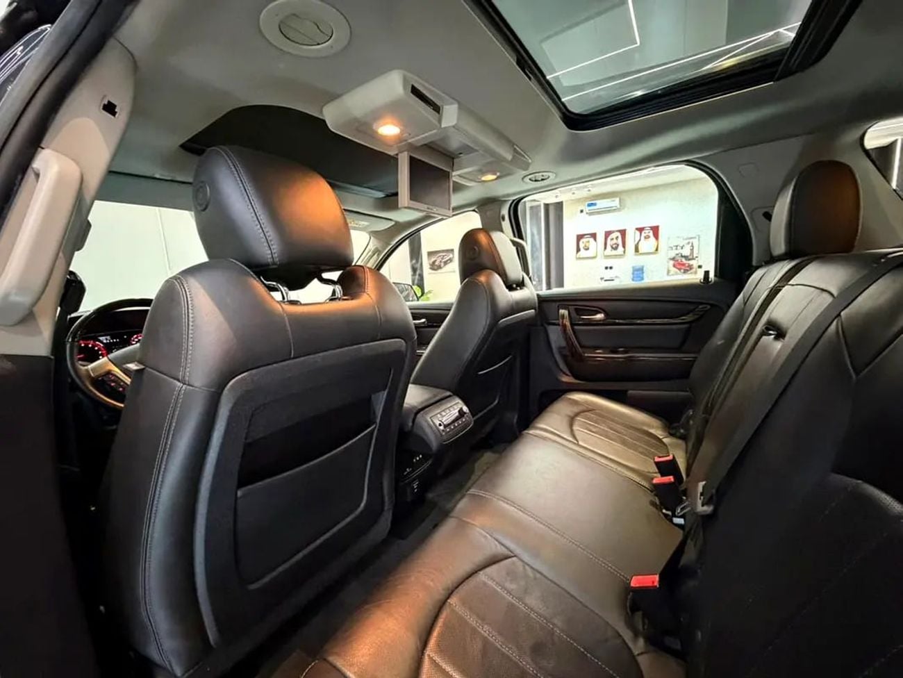 GMC Acadia DENALI SPECIAL V6 || GCC || FULLY LOADED || UNIQUE || SPACIOUS || GREAT CONDITION
