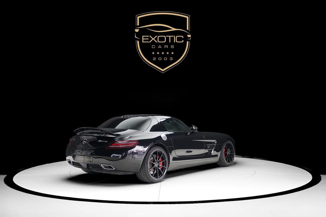 مرسيدس بنز SLS AMG STD 6.2L