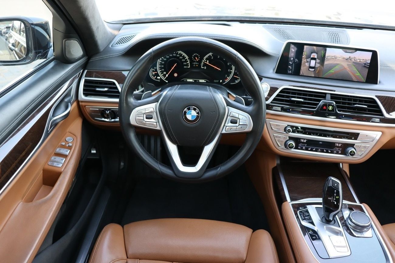 BMW 740Li Luxury 3.0L (335 HP) BMW 740Li VIP / 2017 / GCC / 92,000KM / First Owner
