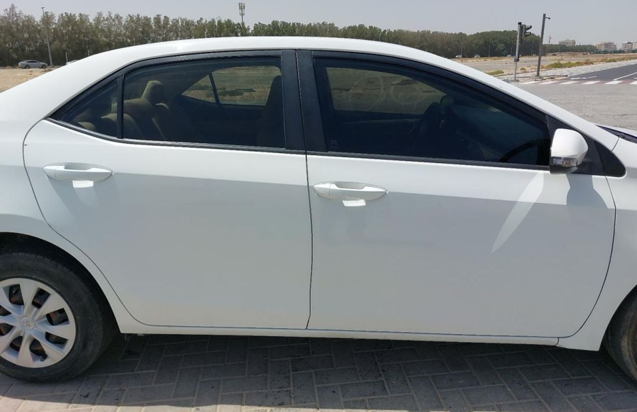 تويوتا كورولا SE 1.6L EXCELLENT CONDITION READY TO DRIVE