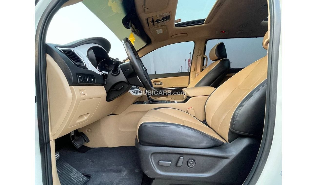 كيا كارنيفال كيا كرنفال 2016 خليجي فل أوبشن بحالة ممتازة بدون حوادث