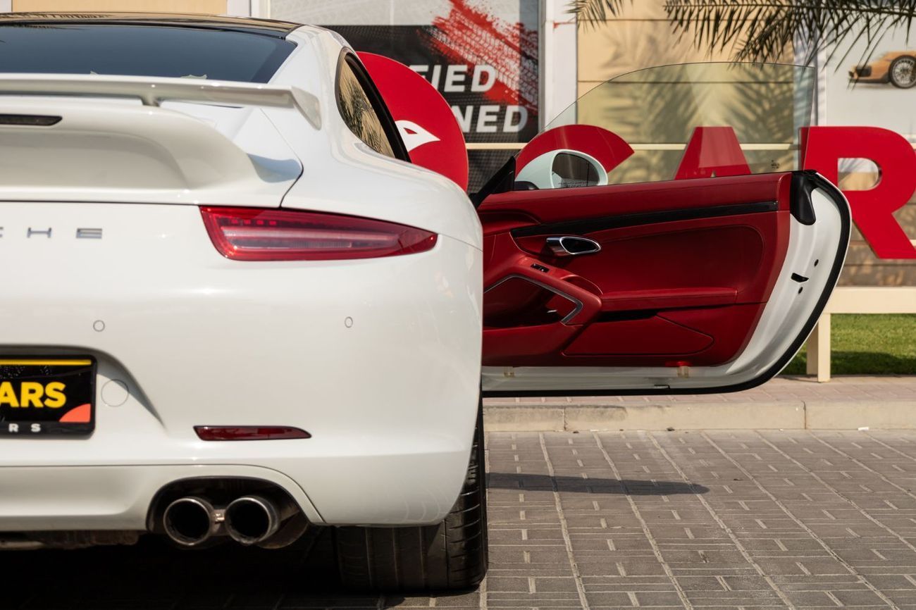 Porsche 911 Carrera 3.4L Coupe