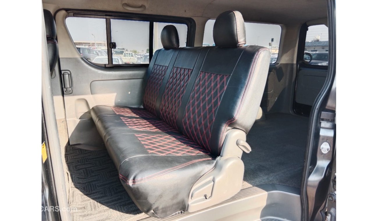 تويوتا هاياس TOYOTA HIACE VAN RIGHT HAND DRIVE(PM1684)