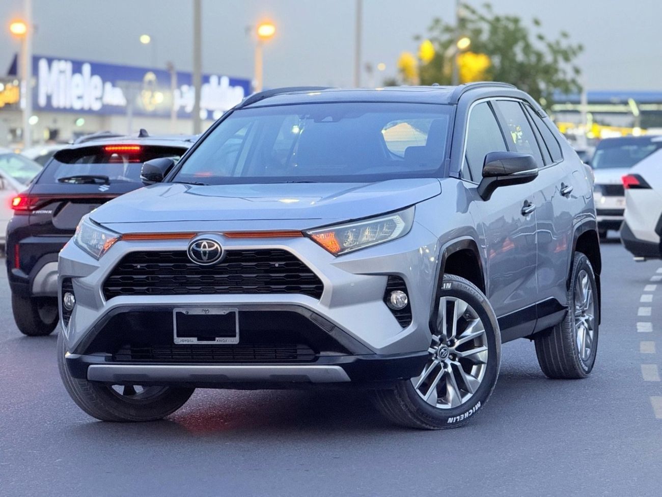 تويوتا راف ٤ Limited 2020 Model Full Option with Radar Very Clean And Perfect Condition