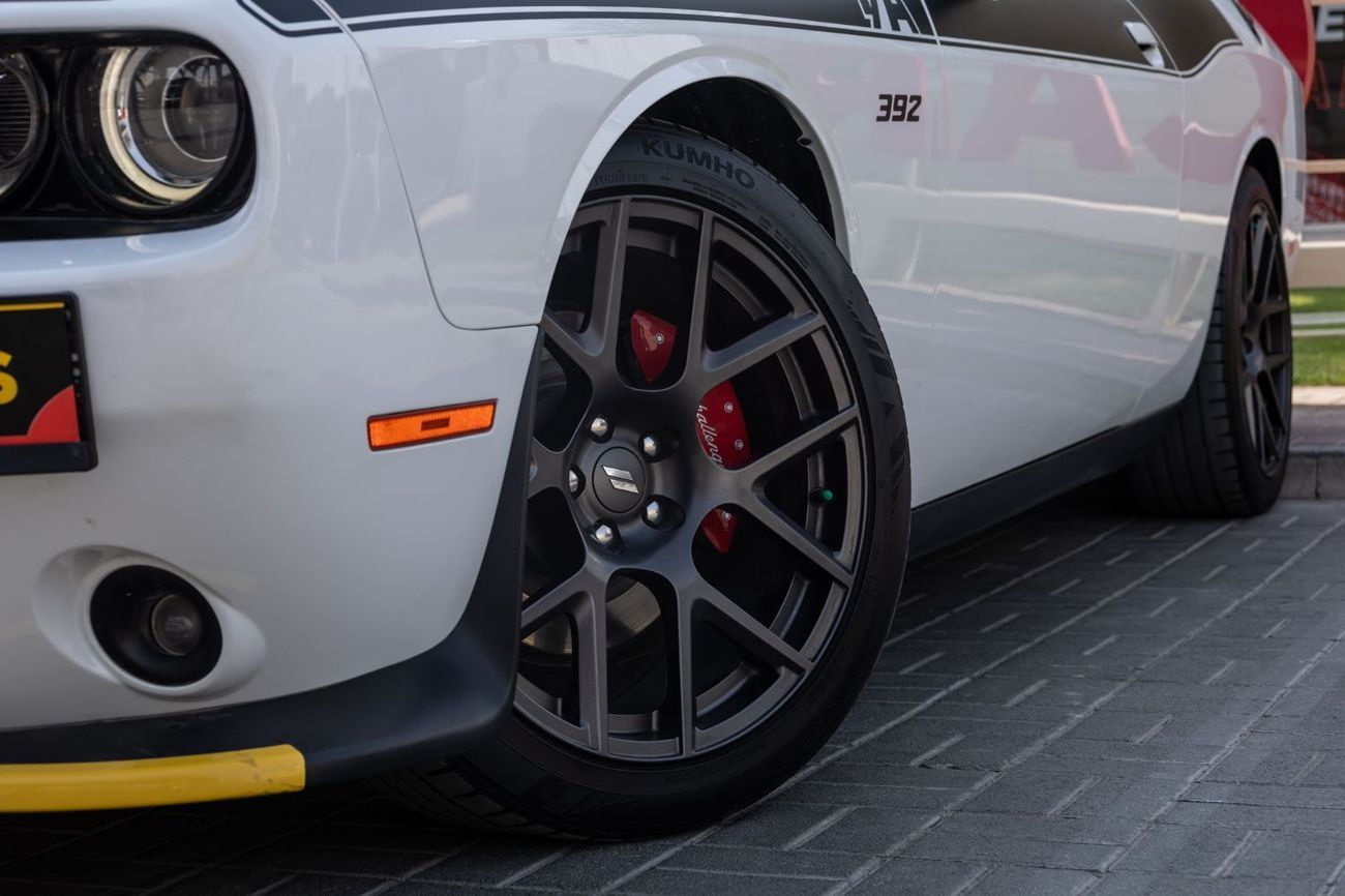 دودج تشالينجر R/T Plus 5.7L (372 HP)