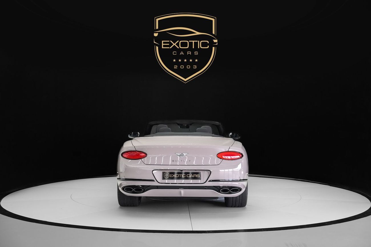بنتلي كونتيننتال جي تي سي Bentley GTC V8S