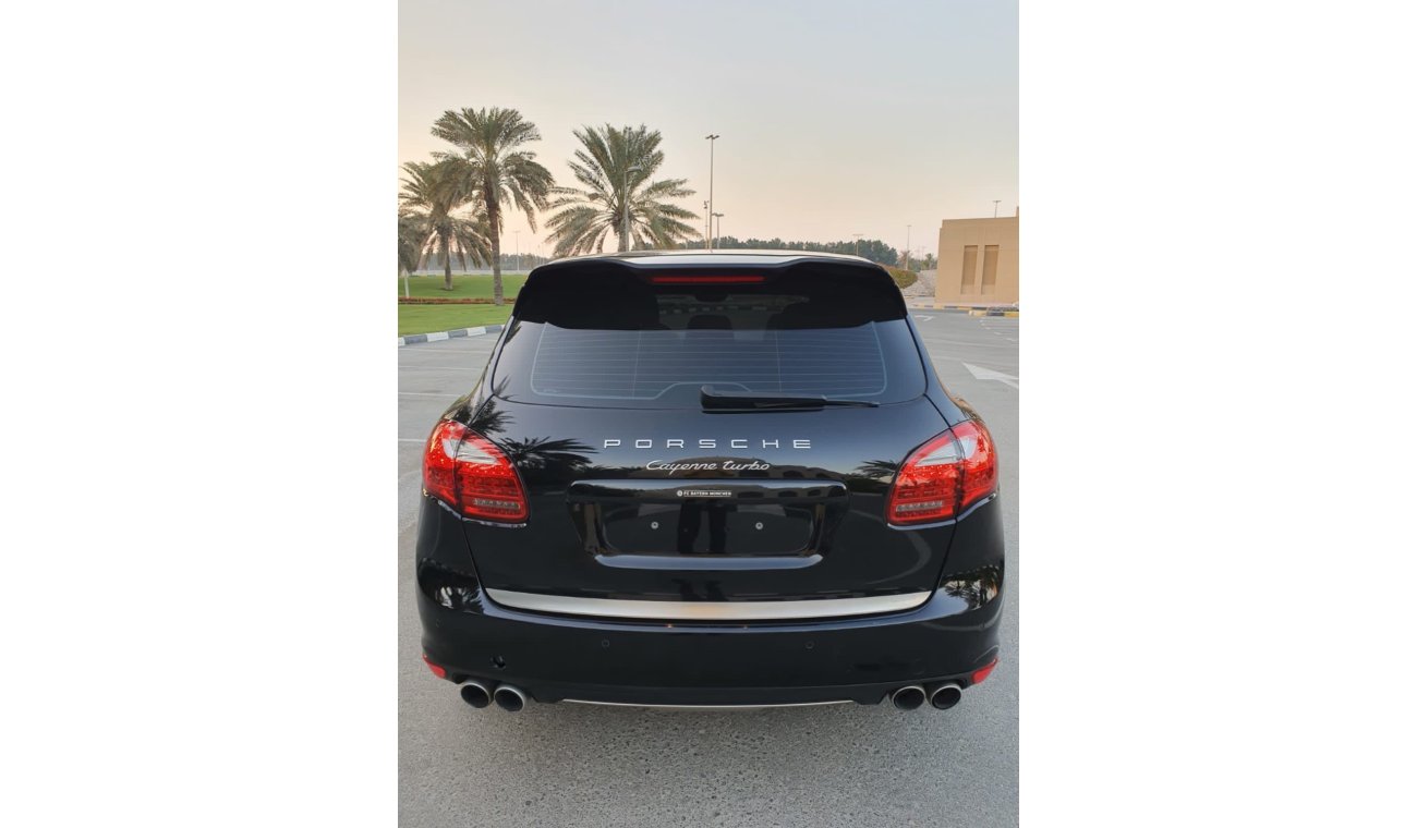 بورش كايان Porsche Cayenne 2012 turbo GCC