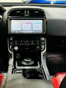 Jaguar XE R-SPORT