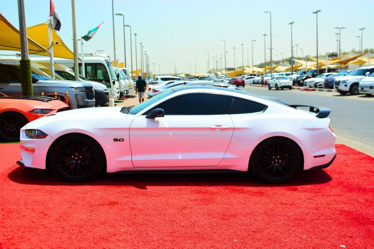فورد موستانج GT PREMIUM