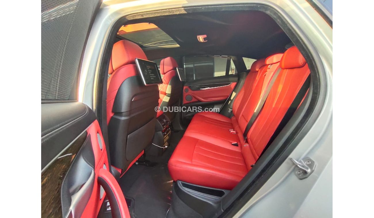 Used BMW X6 XDrive 50I Warranty And Service 2016 GCC 2016 for sale in