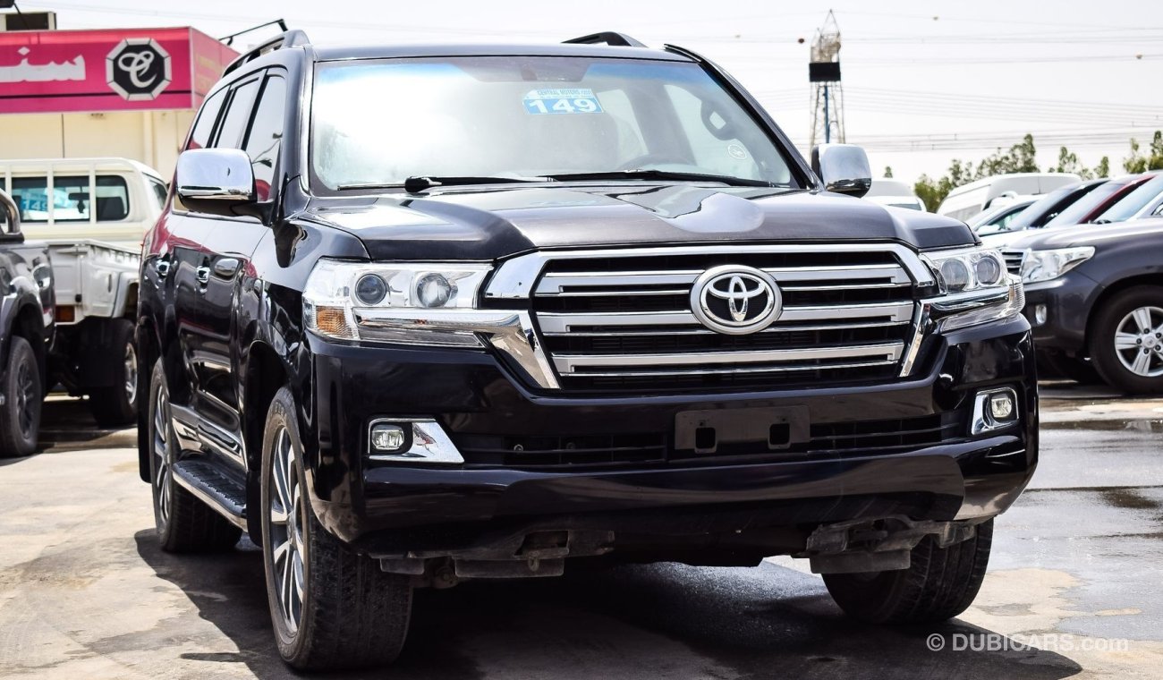 Toyota Land Cruiser VXR V8 Facelifted fully upgraded interior and exterior design export only