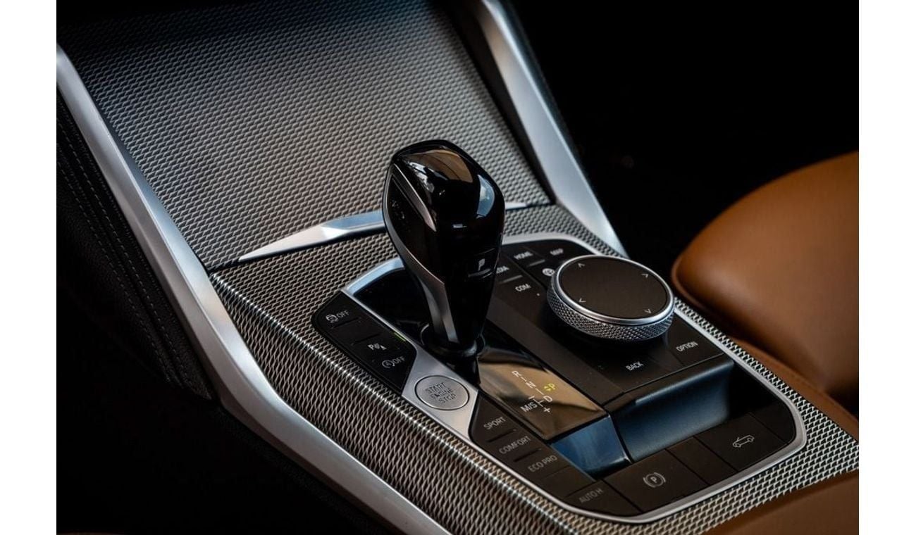 BMW 420i M Sport 2.0L BMW 420i M-Sport Convertible 2022 GCC under Agency Warranty and Service Contract with F