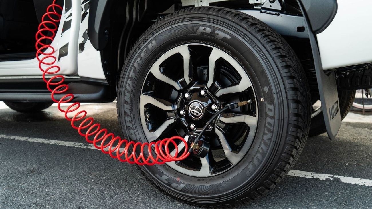 تويوتا هيلوكس ADVENTURE | D/C | 4WD | 4.0 | A/T | 2025