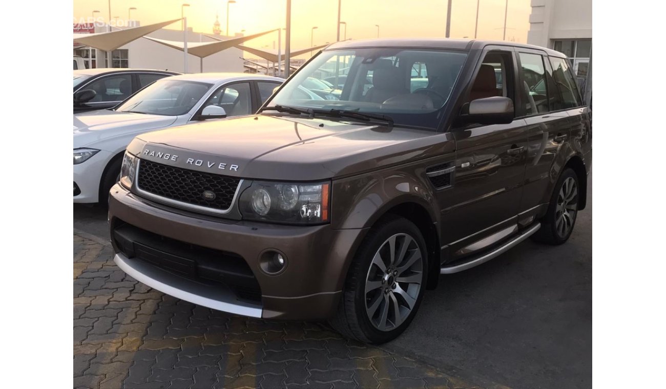 Land Rover Range Rover Sport Autobiography model 2012 GCC car prefect condition full service full option low mileage