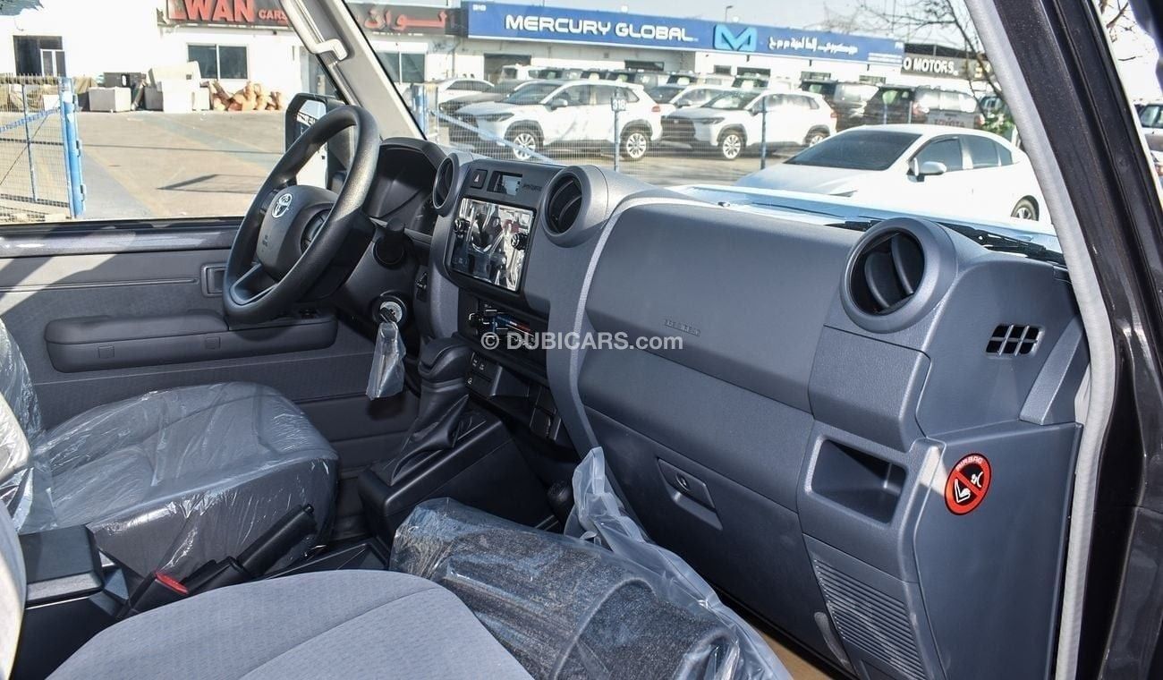 Toyota Land Cruiser Pick Up LC79 Pickup LX 4.0L Petrol D/C Automatic