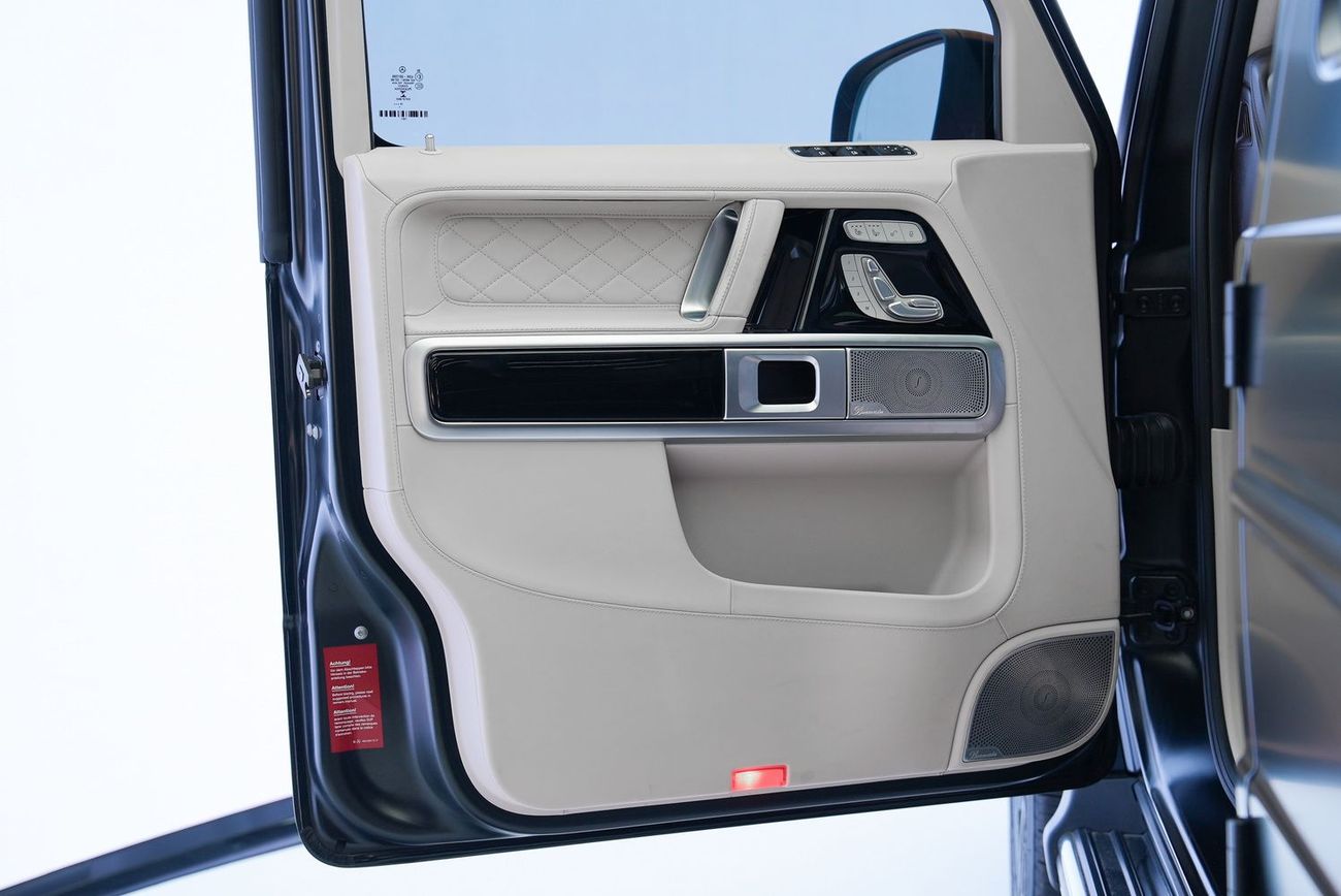 Mercedes-Benz G 63 AMG Std 4.0L