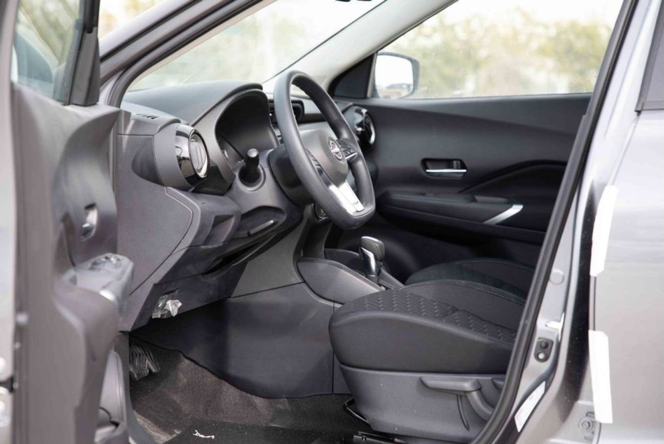 Nissan Kicks 2024 Nissan Kicks 1.6 SV - Grey Inside Black | Export Only