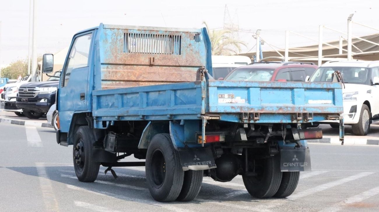 Mitsubishi Canter Van 