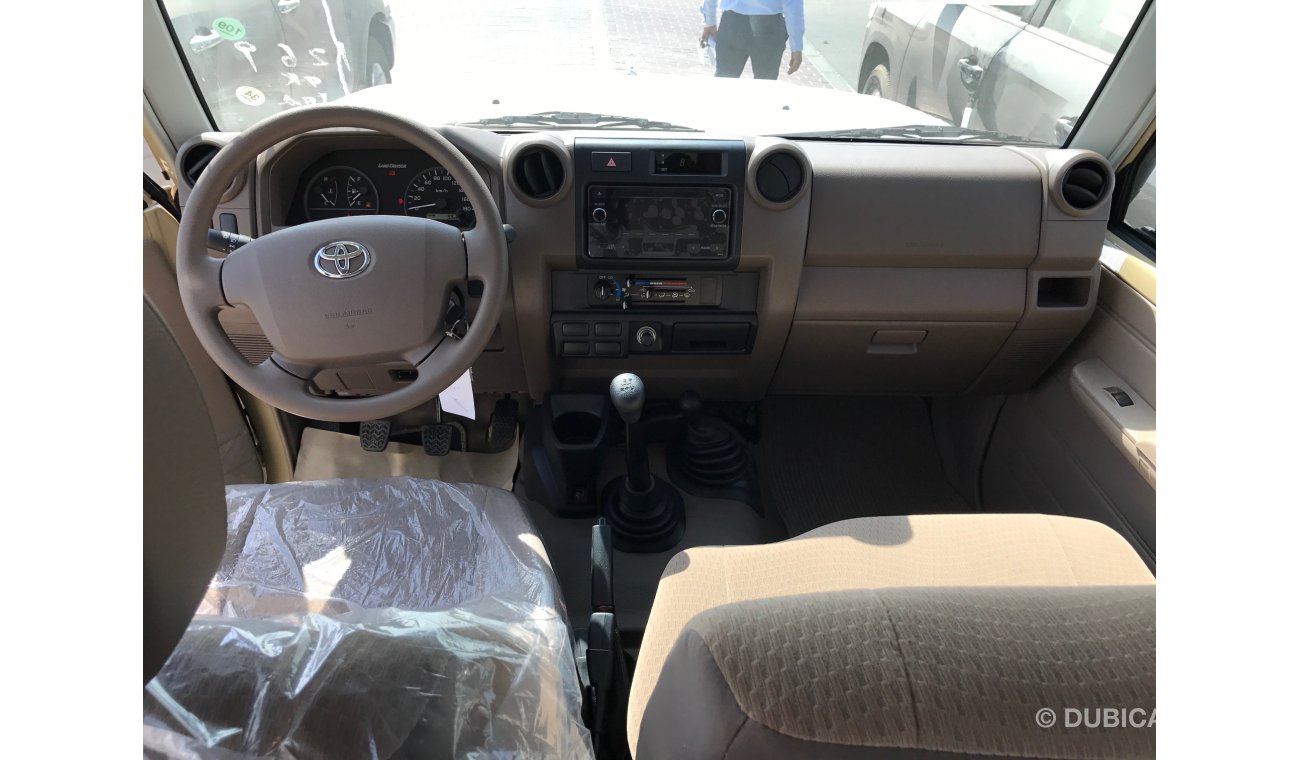 Toyota Land Cruiser Pick Up DOUBLE CABINE