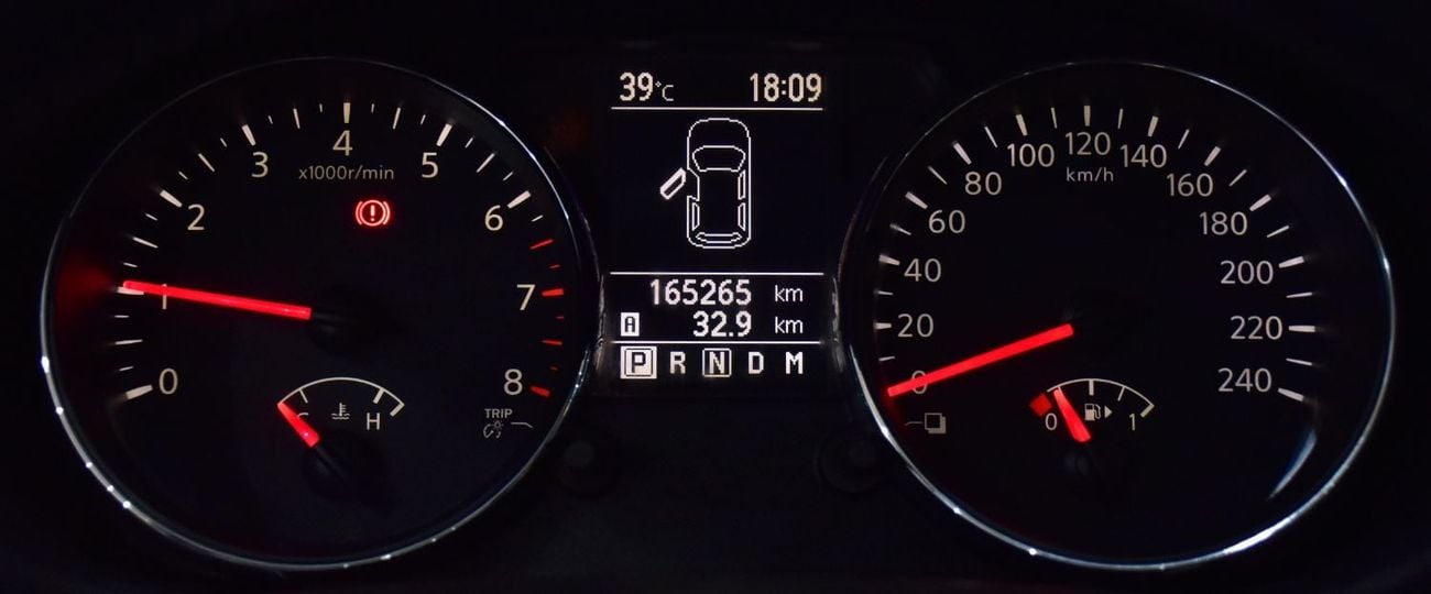 نيسان كاشكاي LE T1 EXCELLENT DEAL for our Nissan Qashqai LE AWD ( 2013 Model ) in Red Color GCC Specs
