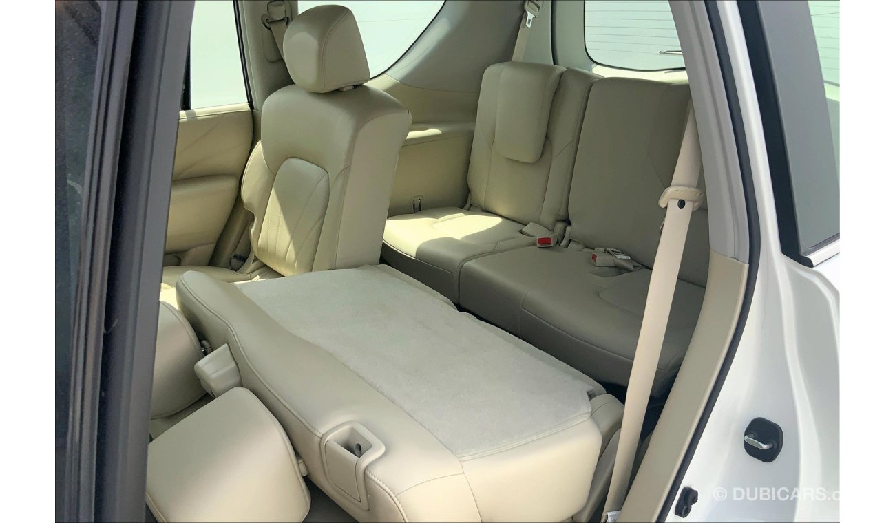 إنفينيتي QX80 Luxury (8 seater)