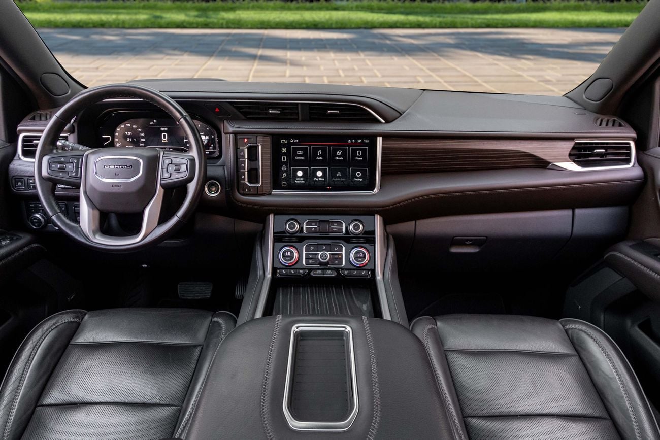 GMC Yukon Denali Yukon Denali XL | 4,505 P.M | 0% Downpayment | WARRANTY | LOW KMS