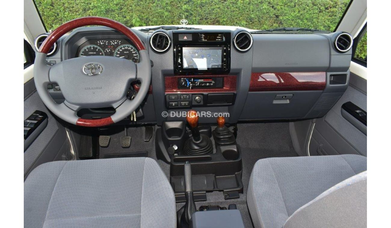 Toyota Land Cruiser 70 LX LIMITED V8 4.5L TD MT