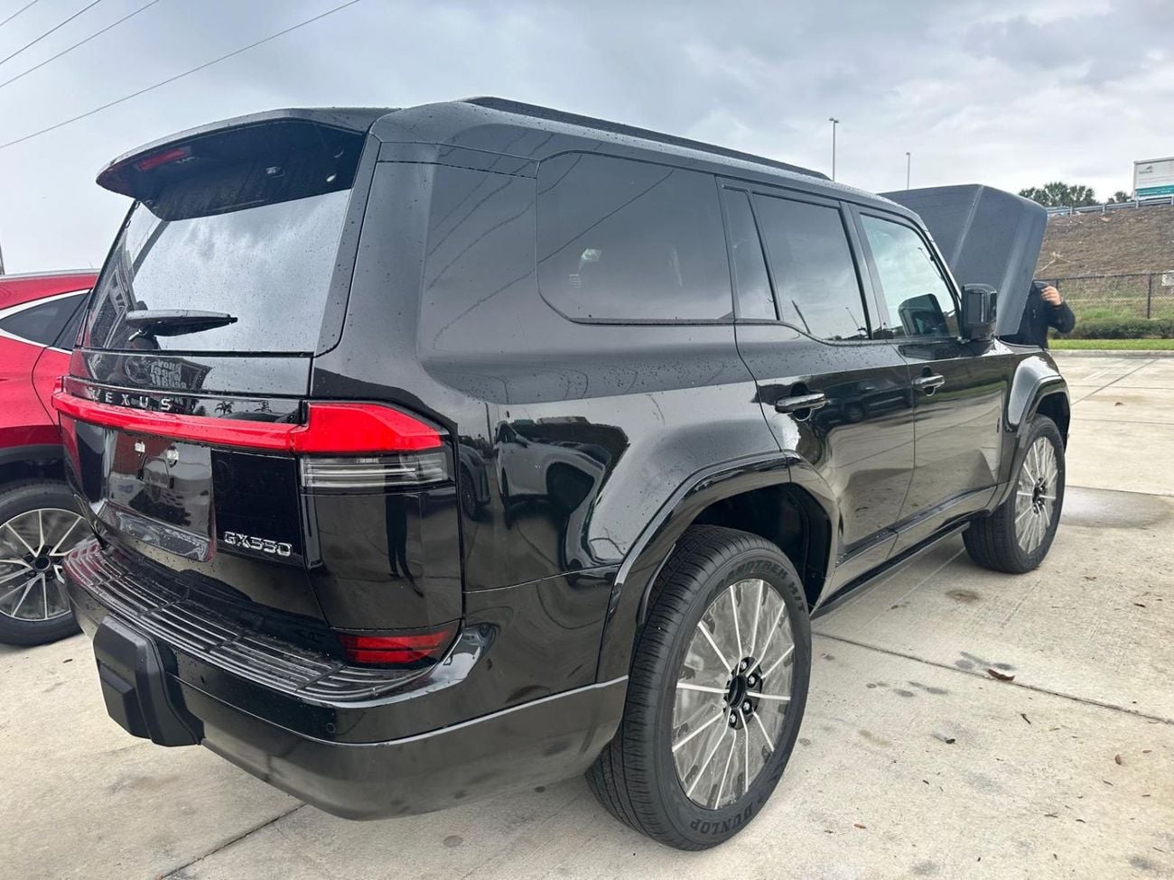 Lexus GX550 3.4L PETROL A/T LUXURY PLUS FULL OPTION